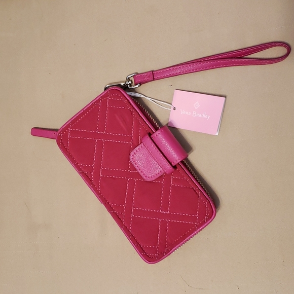 Brand new Vera Bradley cellphone wristlet - Picture 2 of 5
